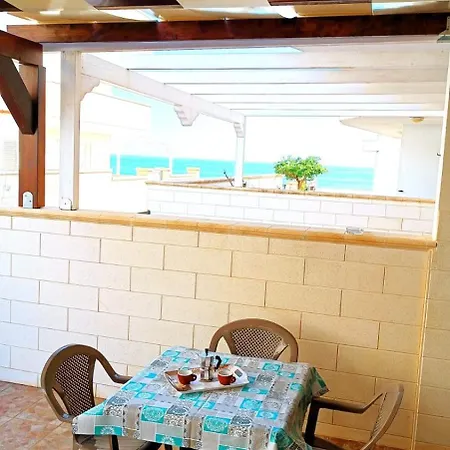 Vista Mare Salento Apartment *